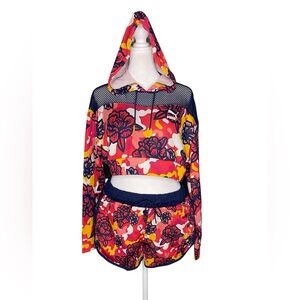 NWOT! PUMA FLOURISH XTG Hibiscus Mesh Cropped Hoodie Sweatshirt & Shorts Set - S